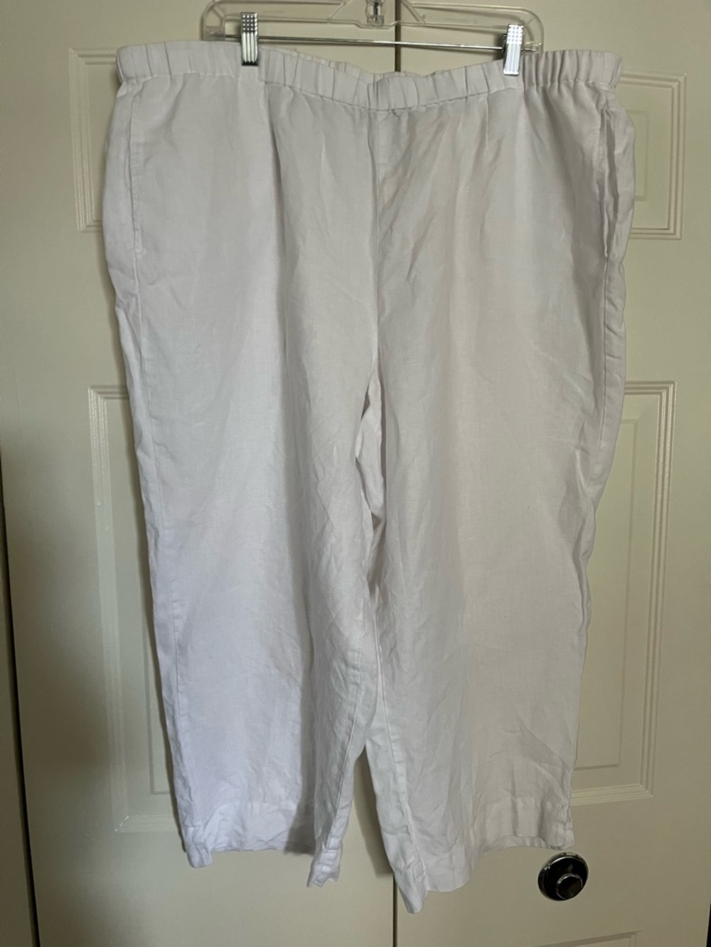 Linen 2X Pull On Capri Pants